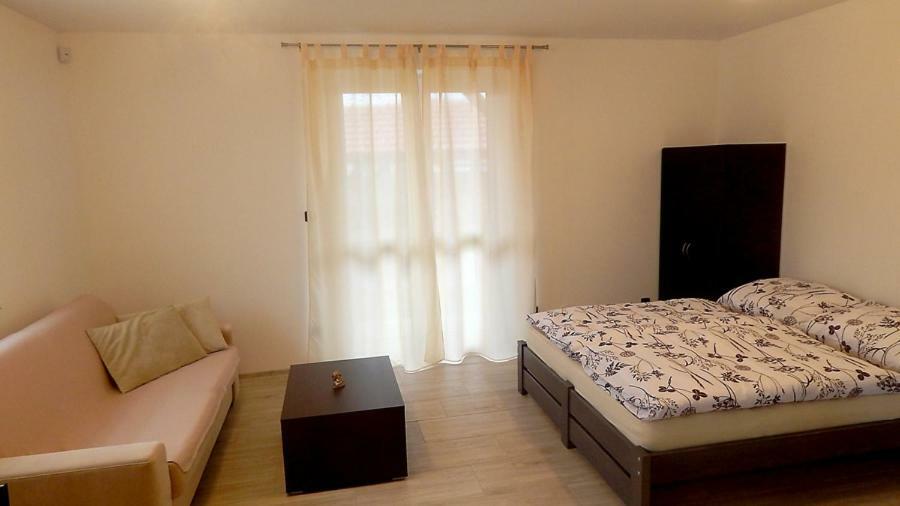 Apartmany Andrea Břeclav Exterior foto